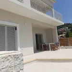 Elsi Lower * Kalami (Corfu)