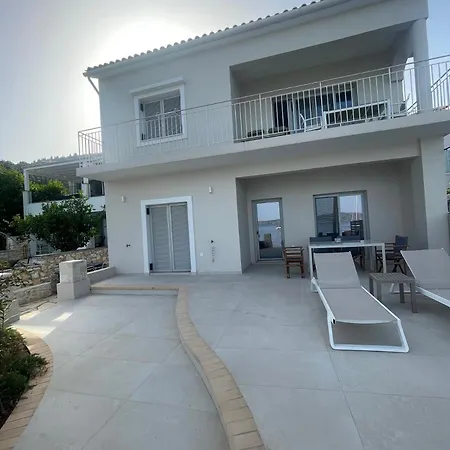 Apartament Elsi Lower *