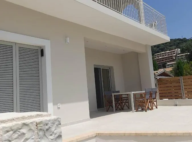Elsi Lower * Kalami (Corfu)