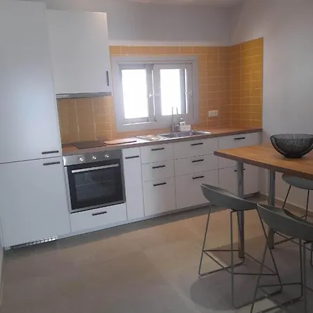 Elsi Lower * Kalámi